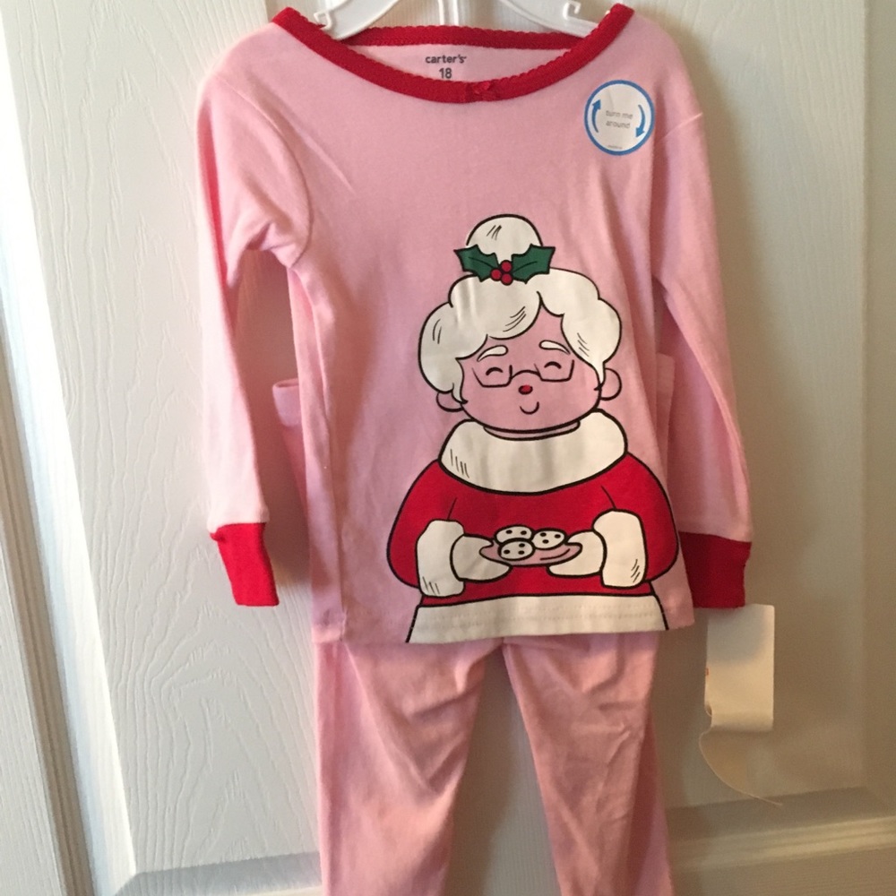 NWT Carter’s 18month girl Christmas pjs